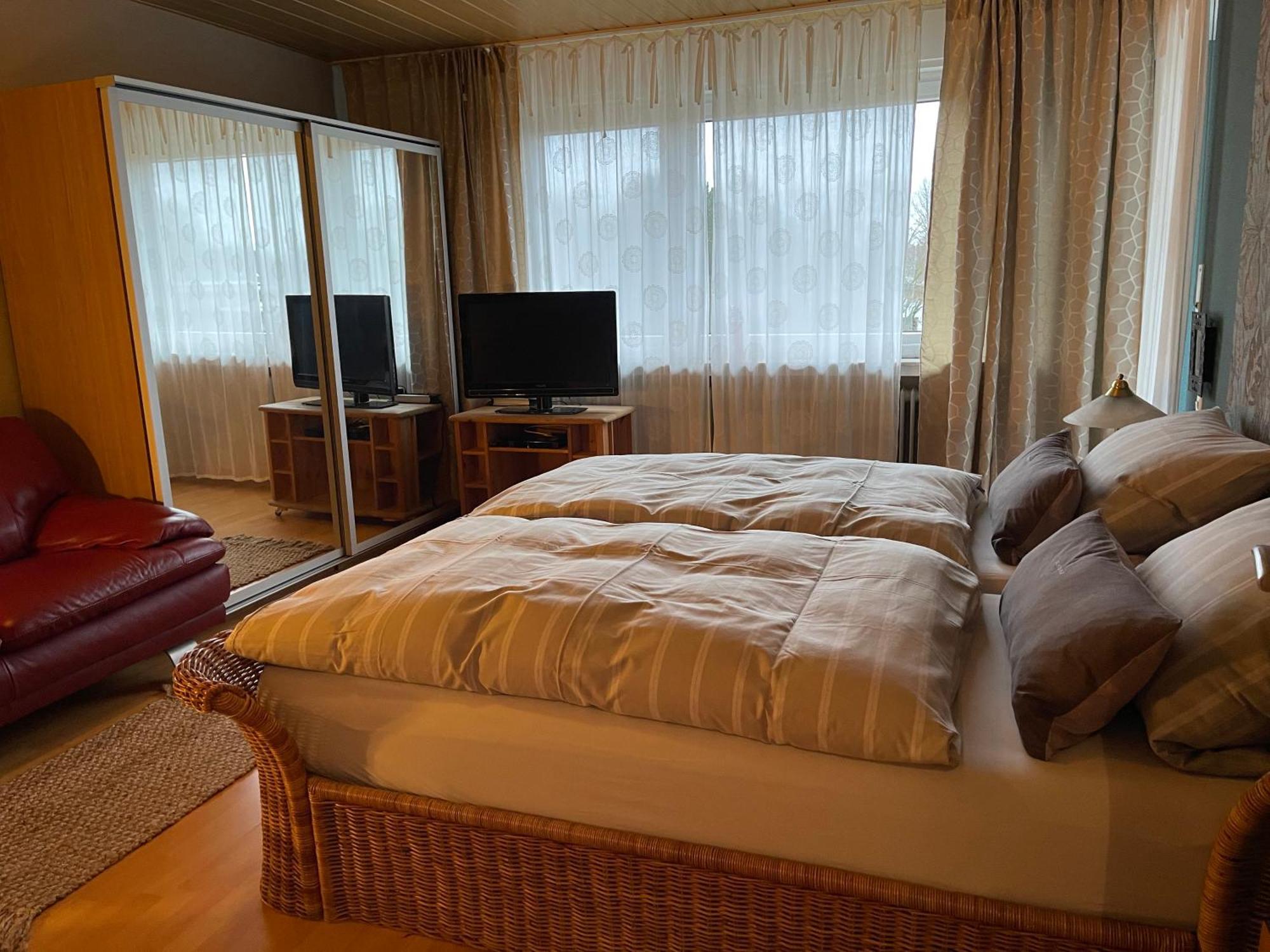 Ferienwohnung Eschendorf ライネ エクステリア 写真